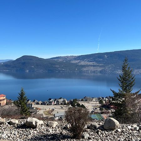 Jasmine Cottage Kelowna Eksteriør billede